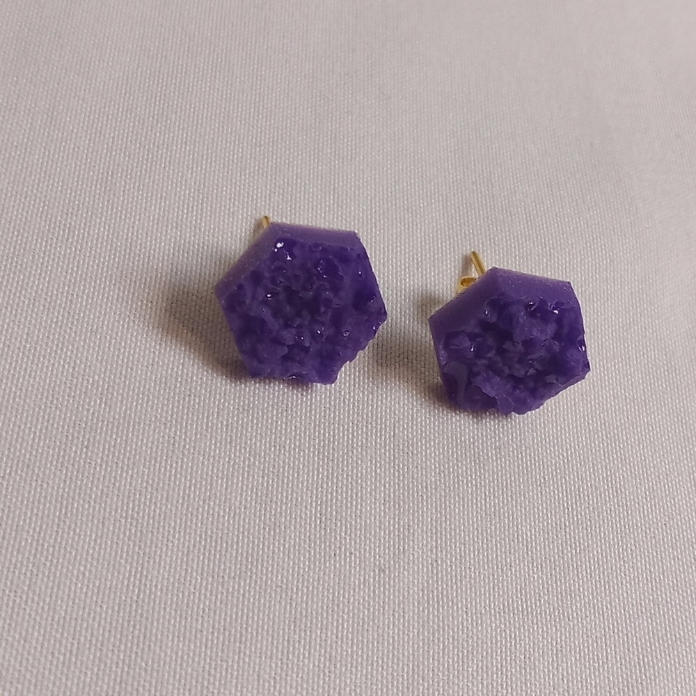 5/$25 Hand Crafted Hexagon Earrings - Picture 3 of 3